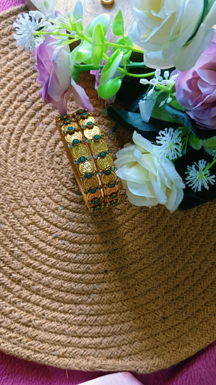 The Empress Silk Thread Collection: Emerald Kasu thumbnail 4