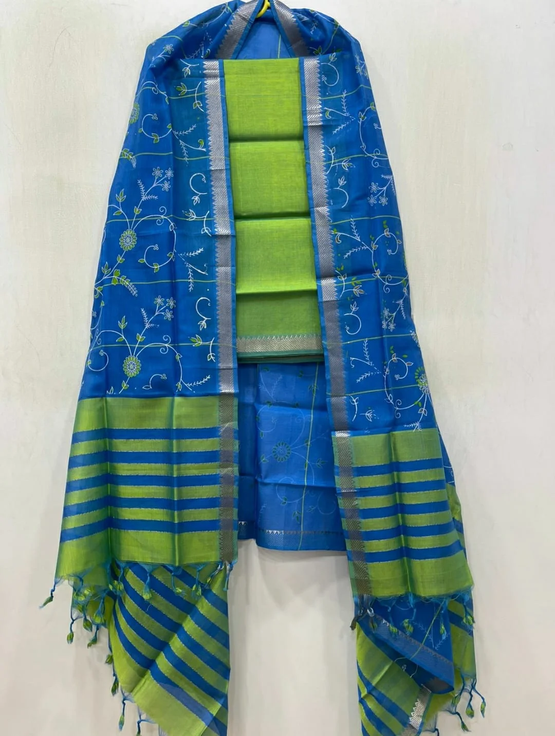 Mangalagiri pattu dress meterials 6