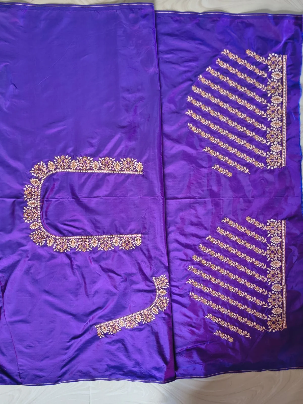 Customization available on any colour cloth 1