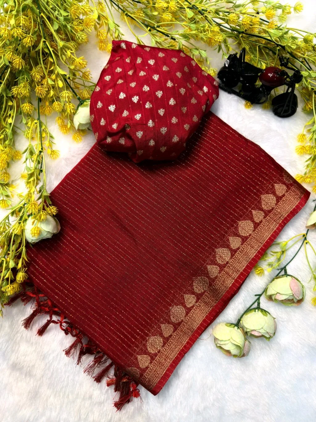 Heavy Marshmellow Soft Sarees thumbnail 5