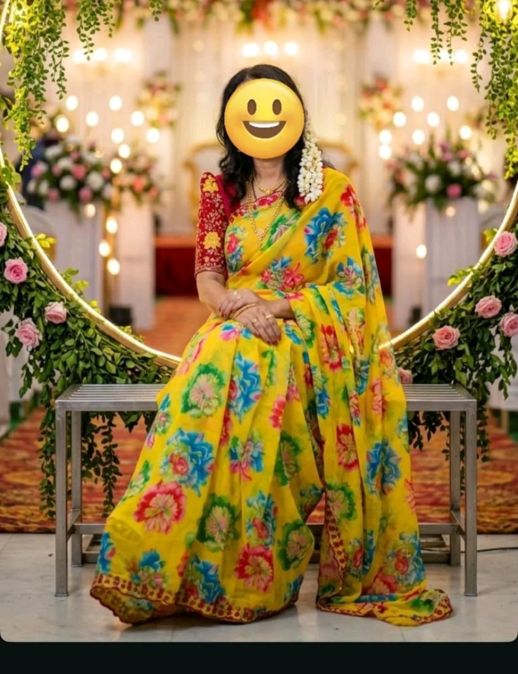 Yellow Floral Print Saree with Embroidered Red Blouse Piece 5
