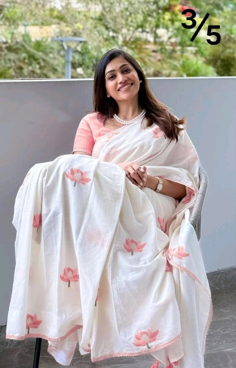 White Lenin Saree with Purple Lotus Motifs and Crochet Border 10