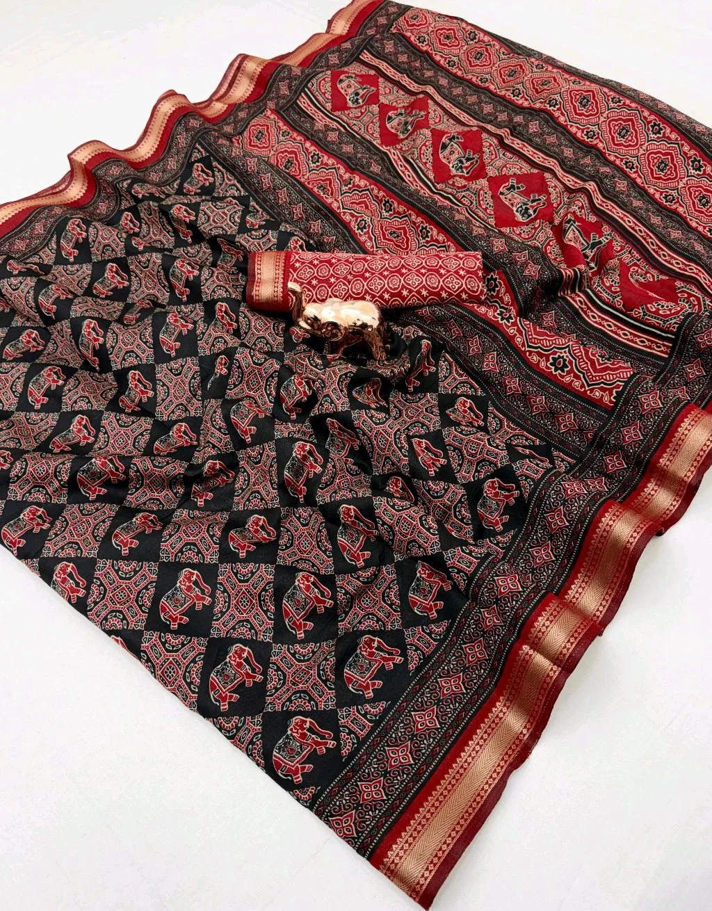 Mul Cotton  With Kalamkari Pallu Saree 8