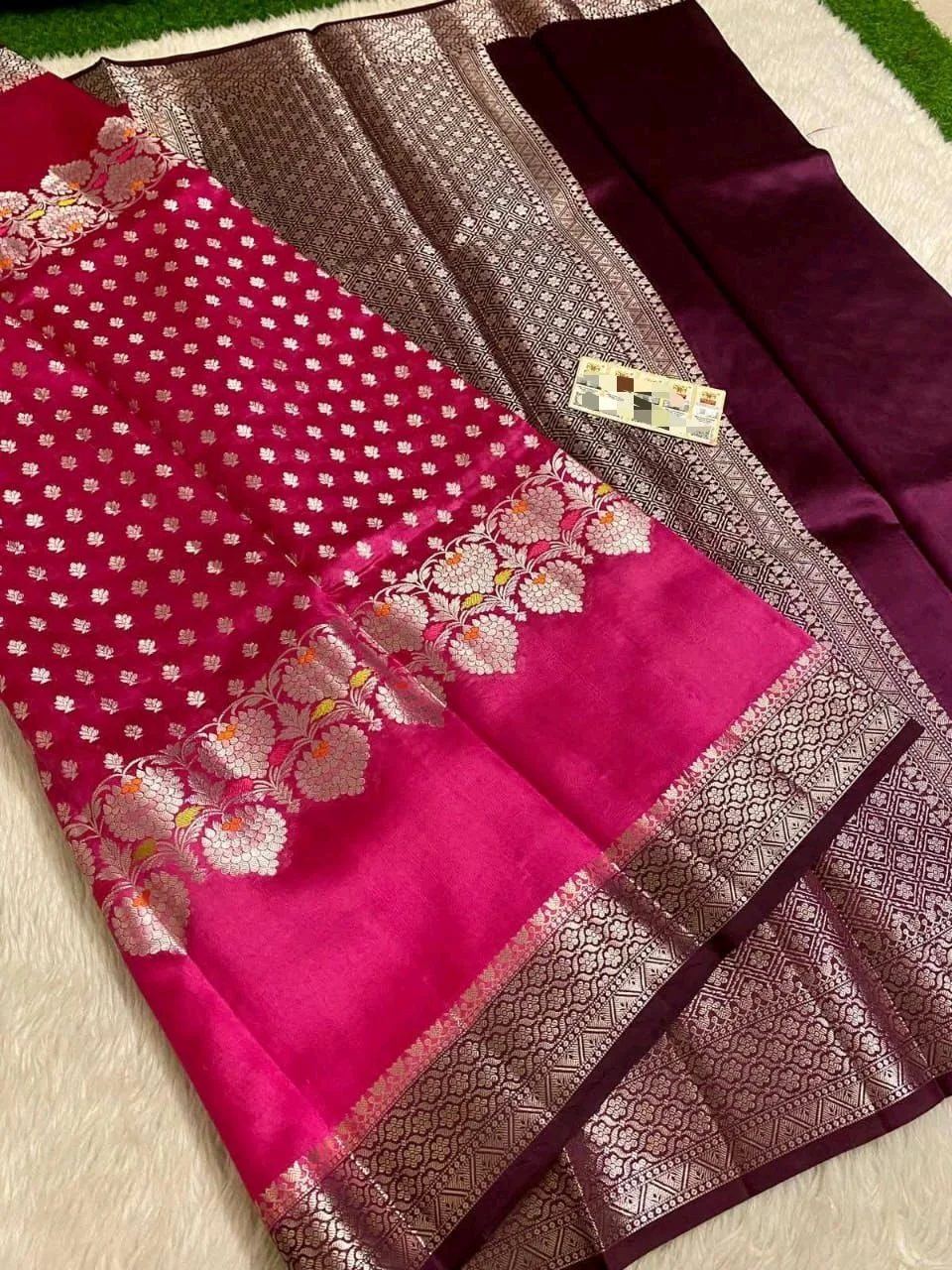 Banarasi Katan Silk Blend Saree with Floral Silver Zari Weave 10
