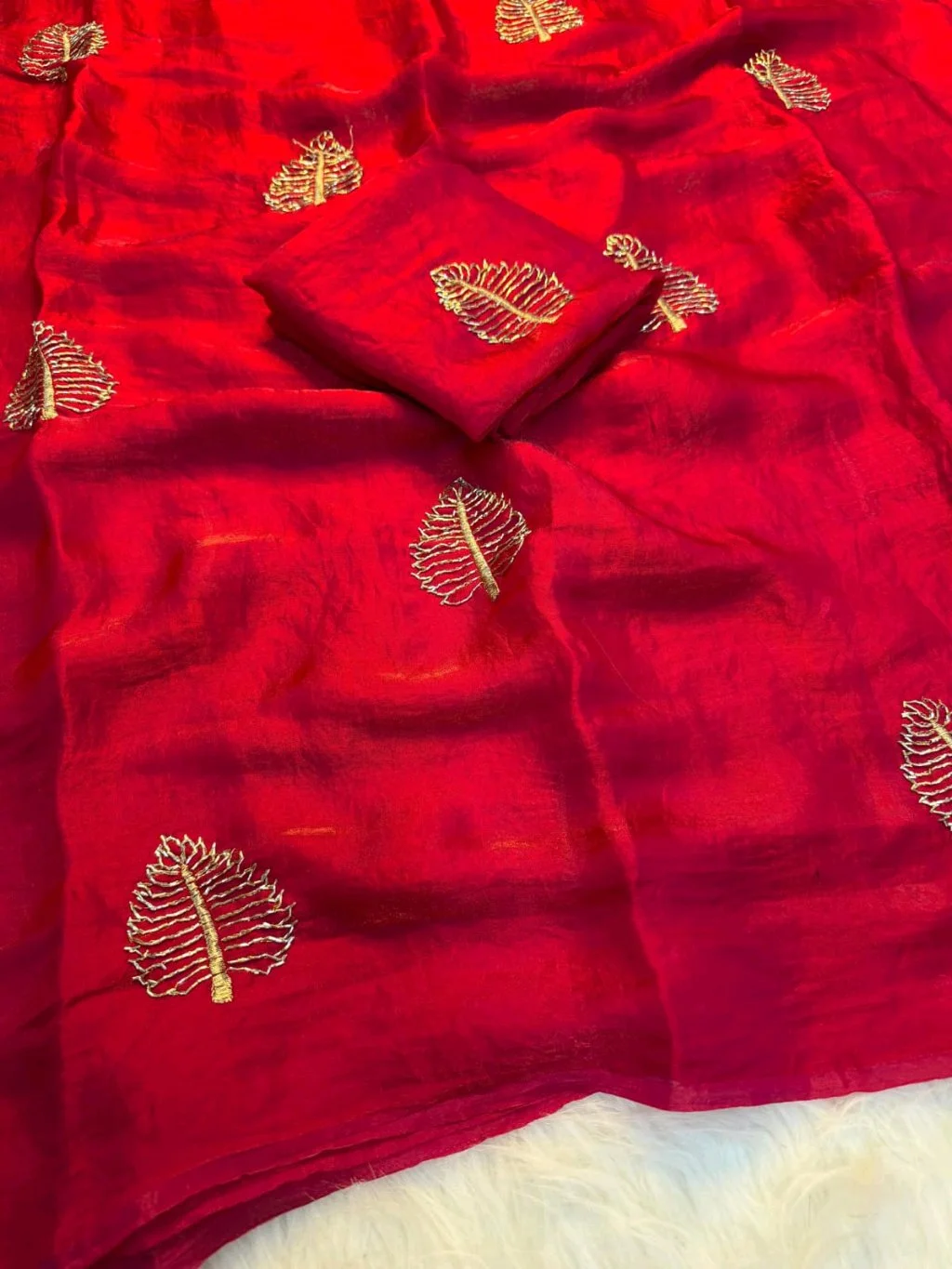 Satin Sarees thumbnail 9