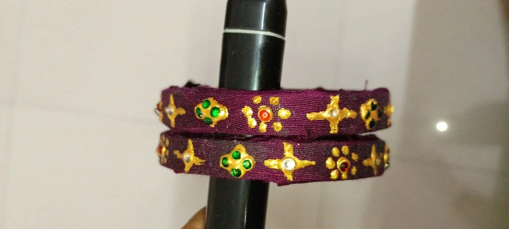 tanjore paints on Bangles