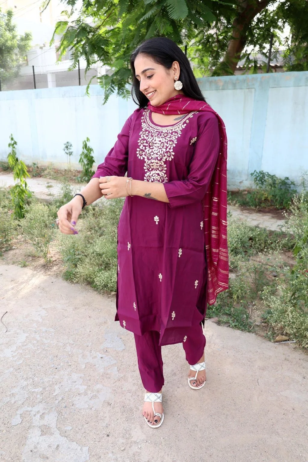 Teal Embroidered Kurta Set with Striped Dupatta 2