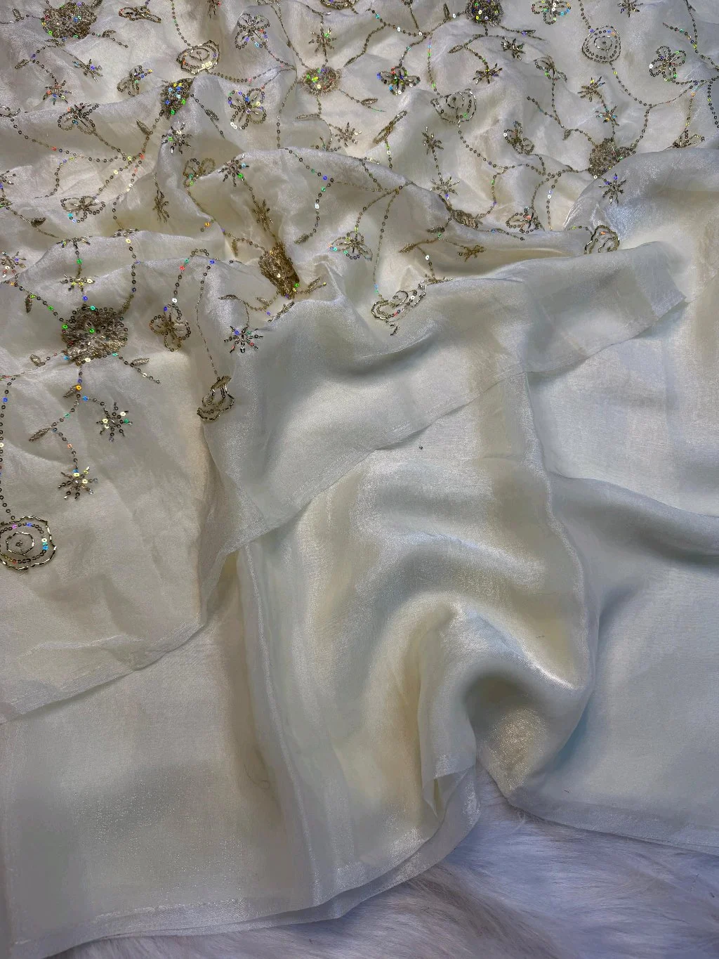 Two Tone Space Silk Saree with Gold Sequin Embroidery 4