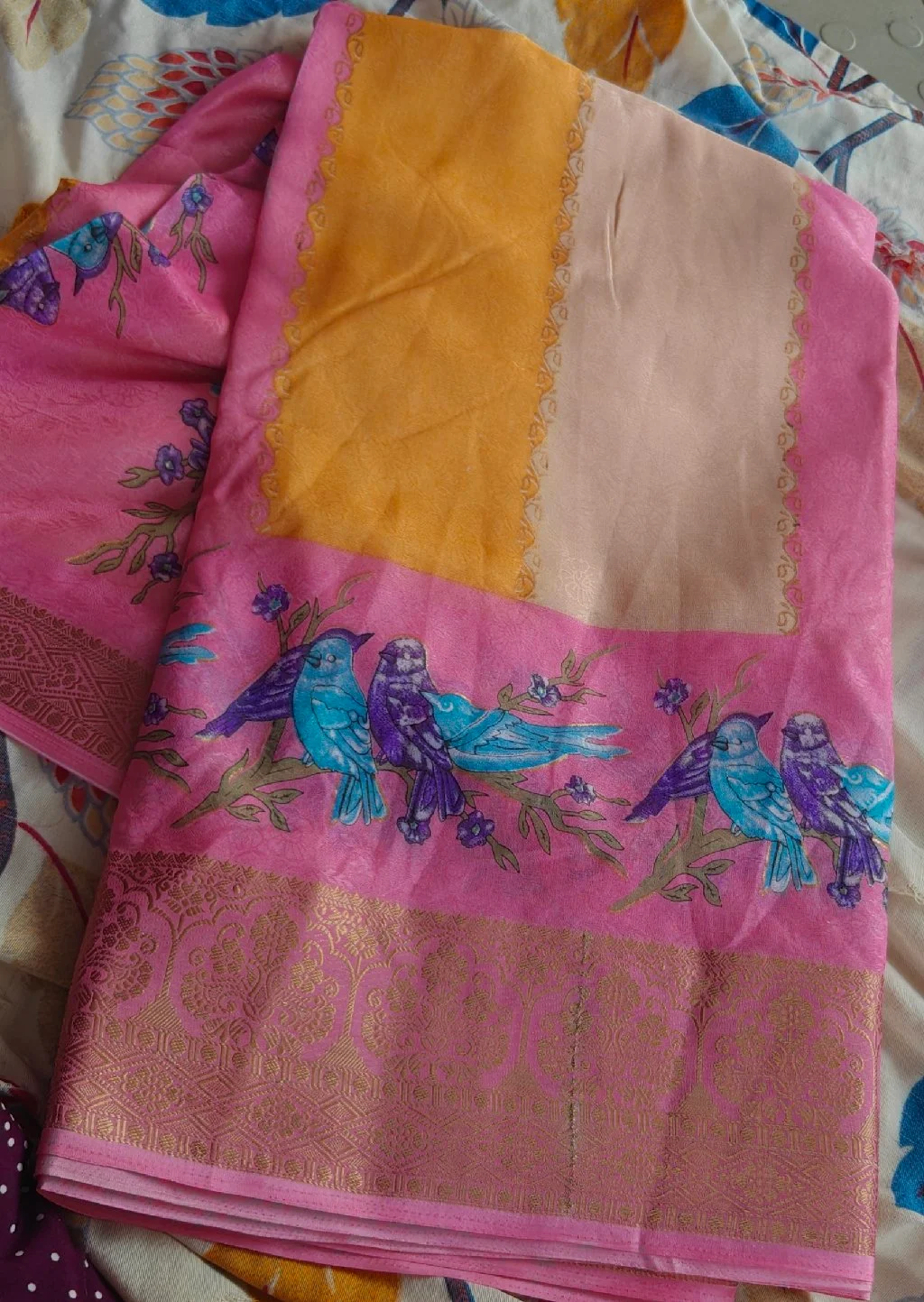Sunrise Pink and Orange Bird Motif Viscose Saree 2