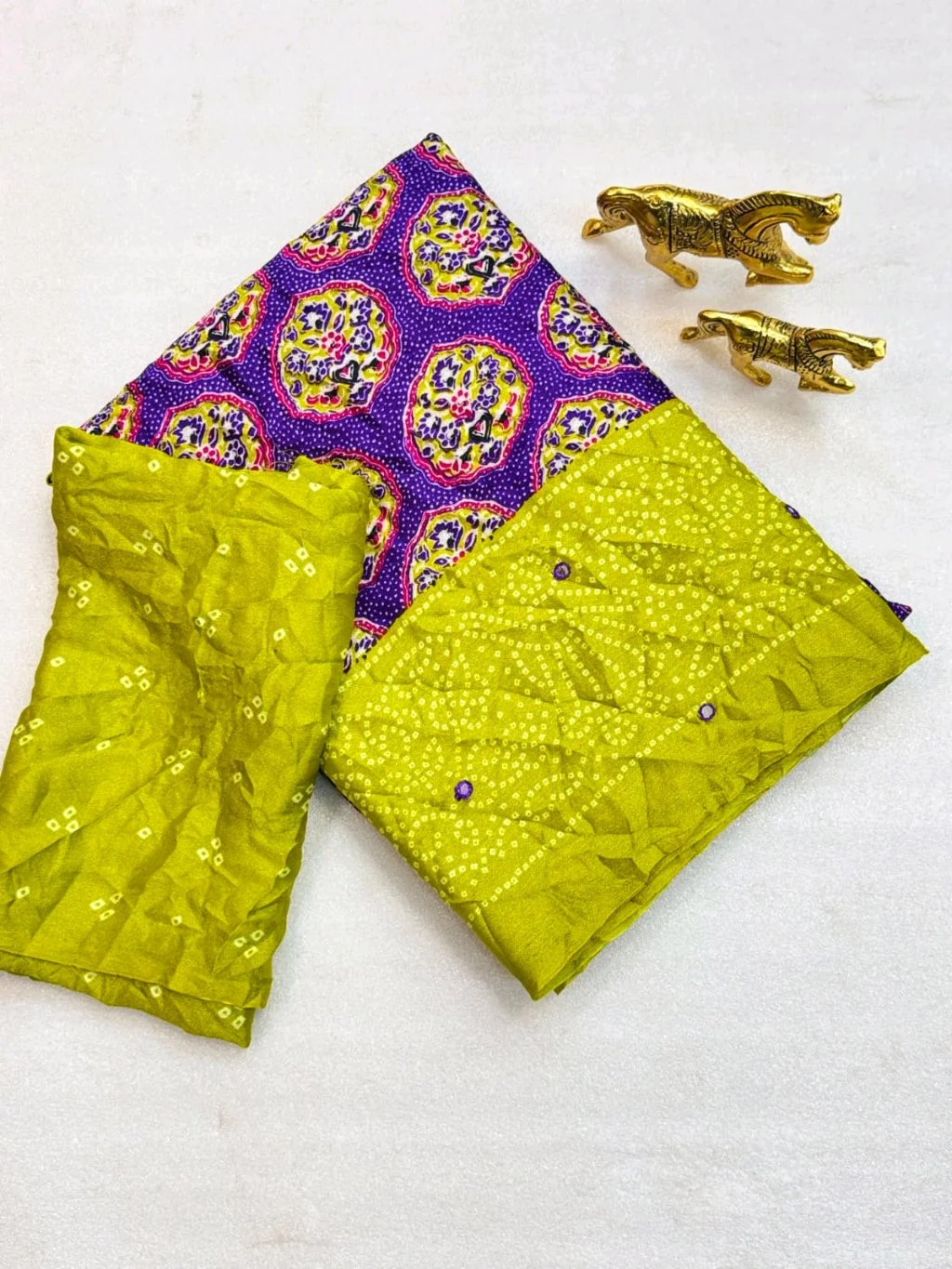 Bandhani Sarees thumbnail 1