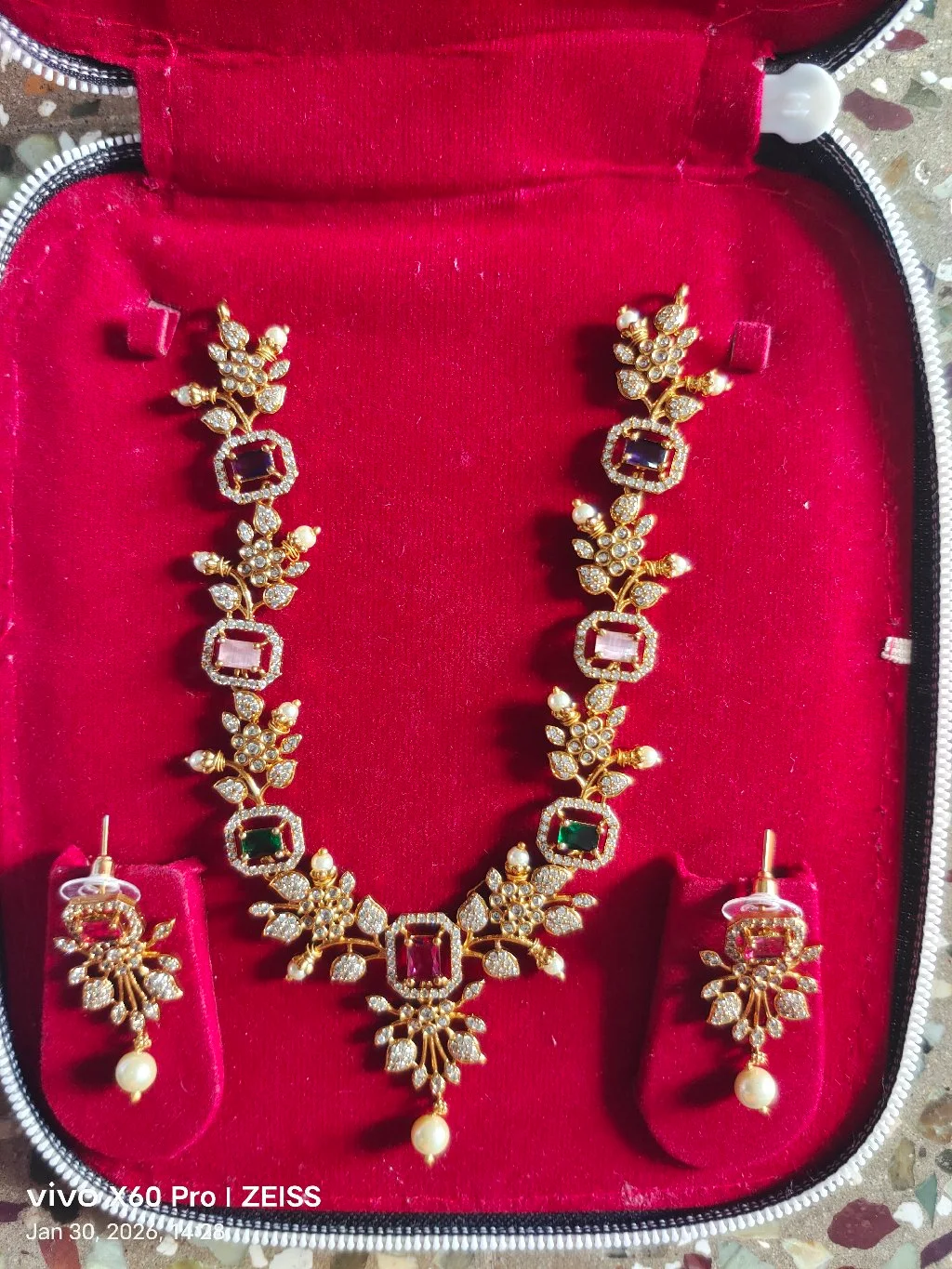 Gold Plated Floral Stone Necklace Set with Earrings