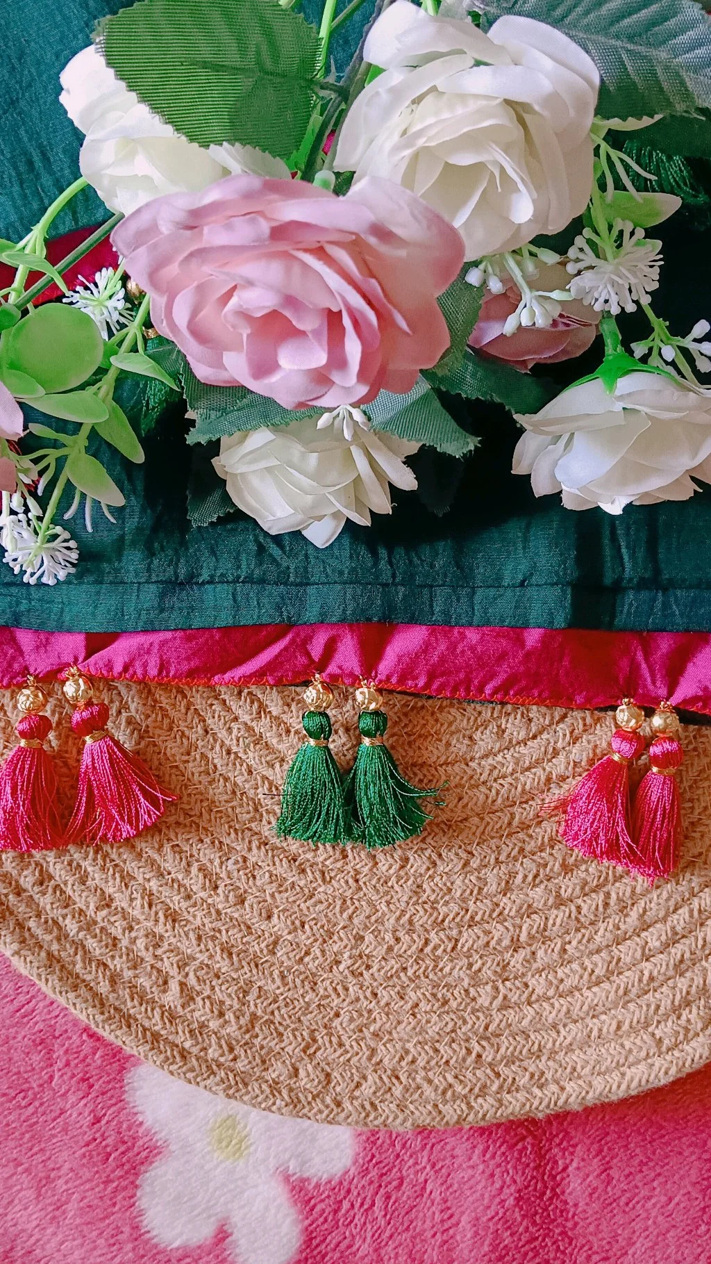 Custom Green and Pink Saree Tassels thumbnail 2