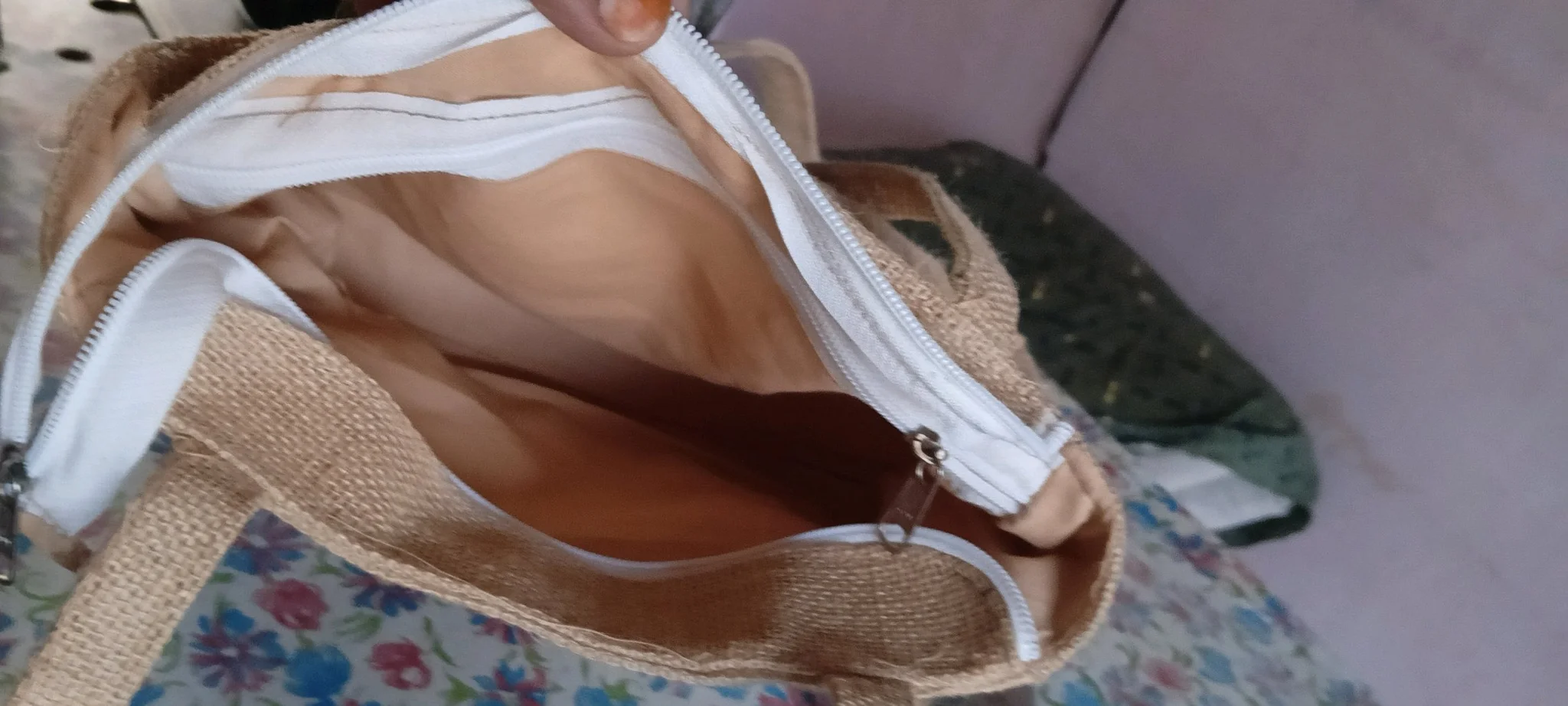 Natural Jute Zipper Tote Bag 2