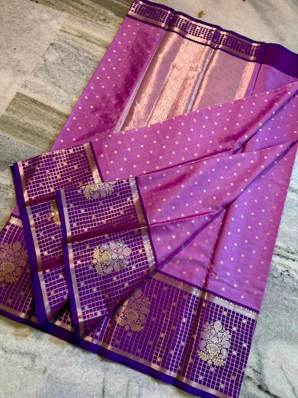 Lavender Purple Banarasi Semi Katan Silk Blend Saree thumbnail 4