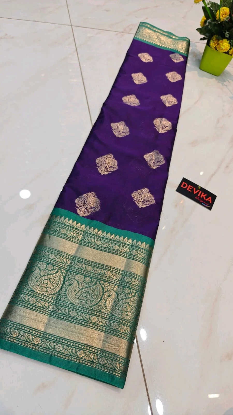 Kanjivaram Soft Pattu Saree with Green Gold Zari Border 1
