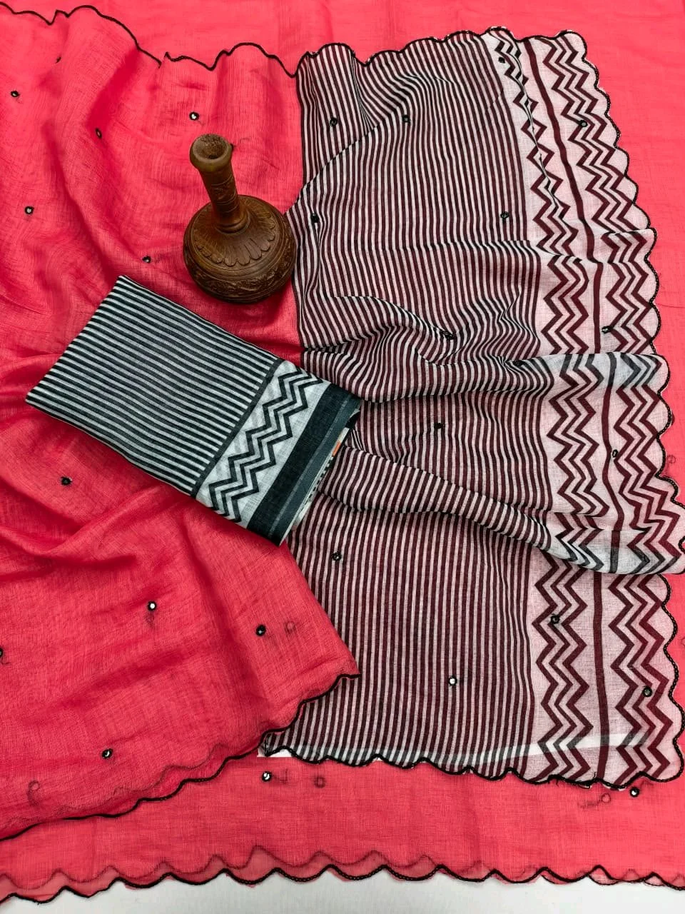 Coral Pink Scalloped Saree with Striped Pallu 1