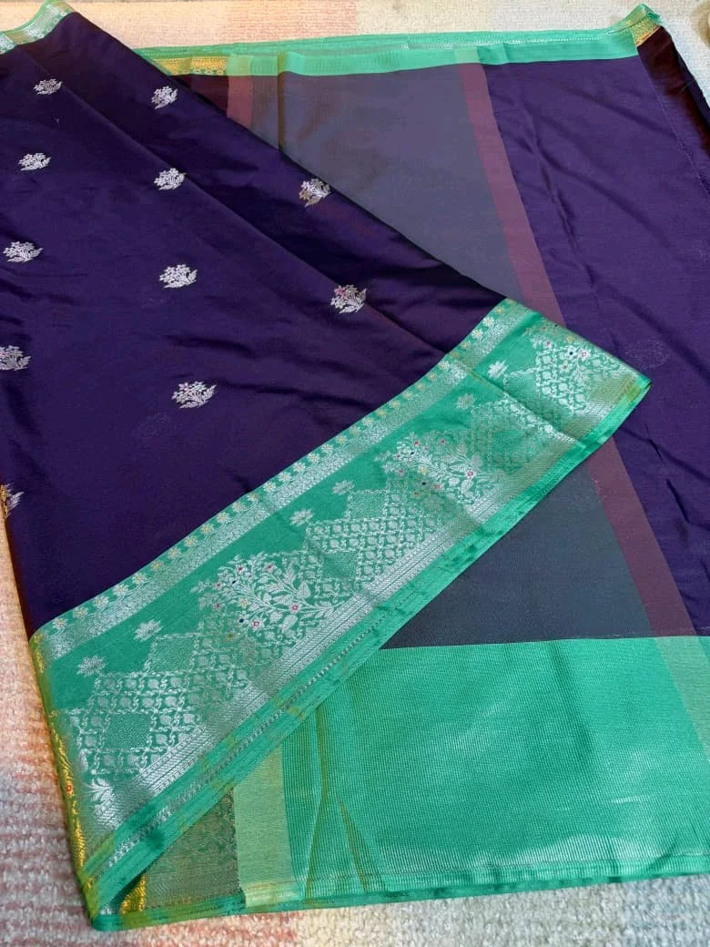 Purple Kanchi Dift Silk Blend Saree with Green Zari Border thumbnail 3
