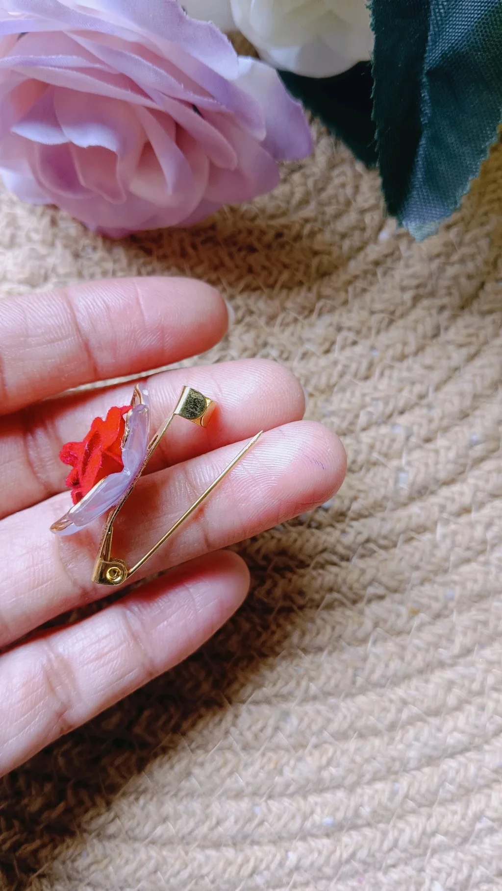 Red Velvet Rose Saree Brooch Pin thumbnail 3