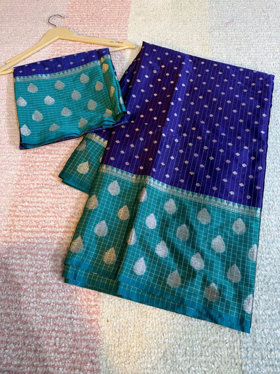 Kanchi Pattu Soft Banarasi Saree thumbnail 1