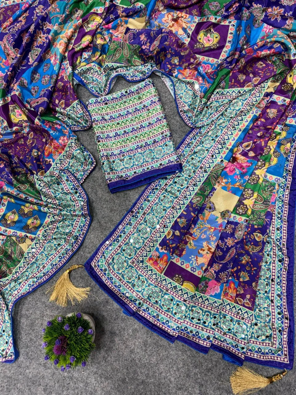 Laya Mam Inspired Viral Trending Saree Multi-Color Embroidered Saree with Mirror Work 4