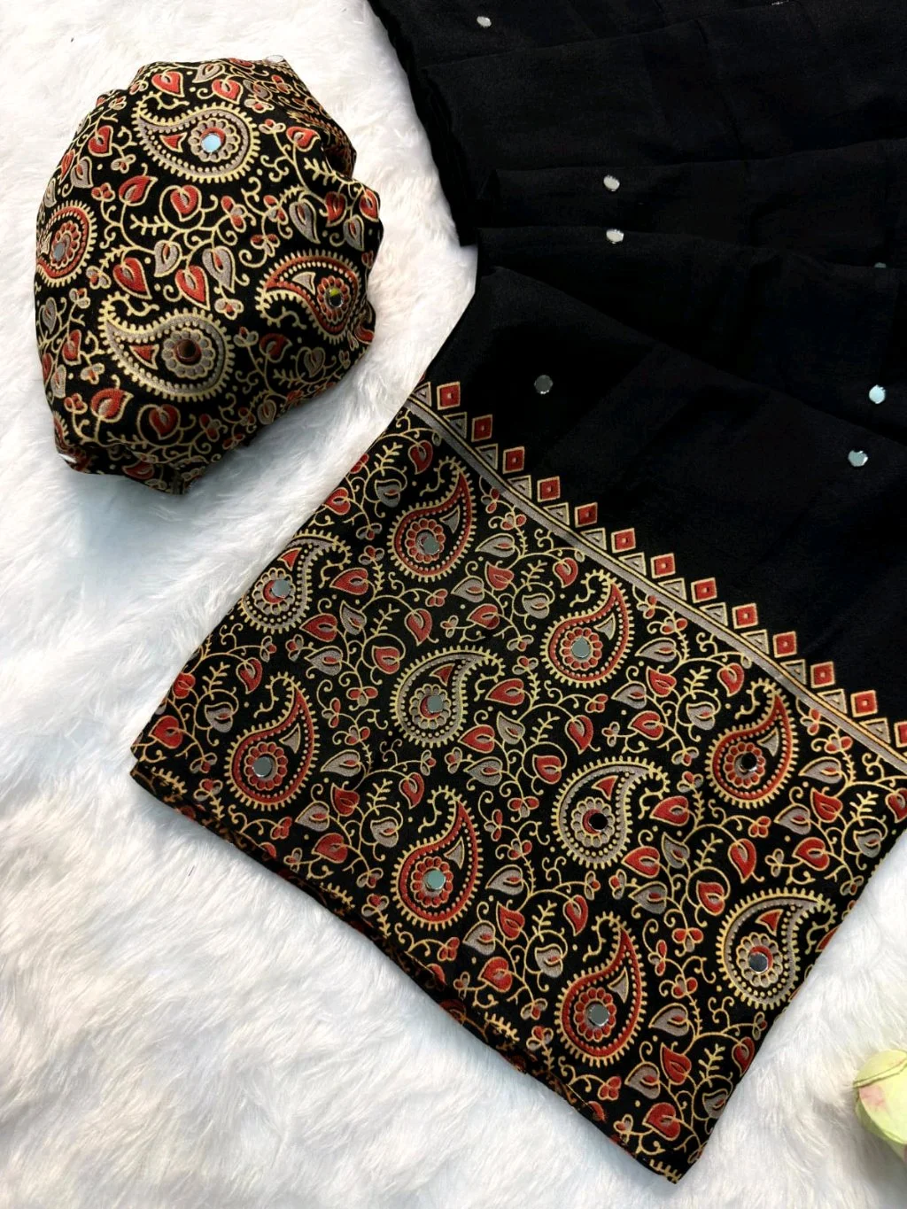 SOFT SATIN CREPE SILK SAREE 6