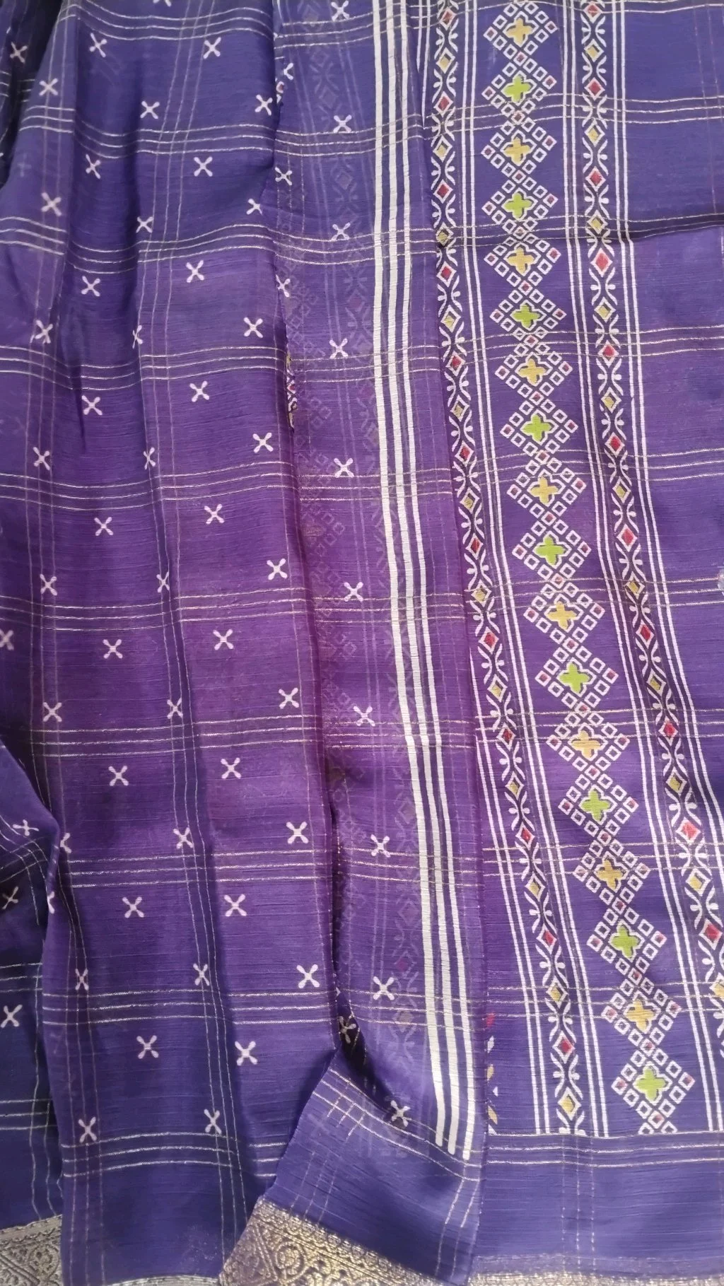 Purple Silk Blend Saree with Floral Print and Zari Border thumbnail 4