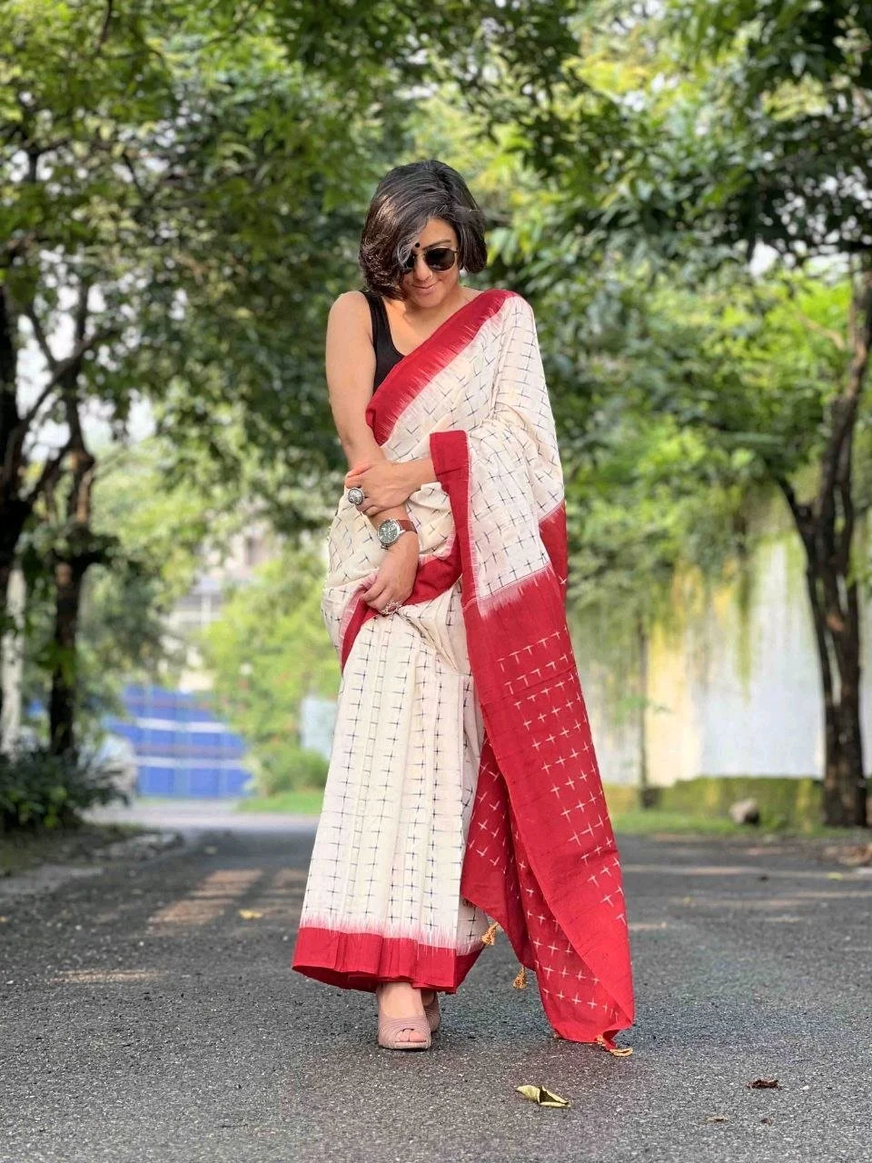 Ikkat Print Pute Lenin Cotton Saree 9