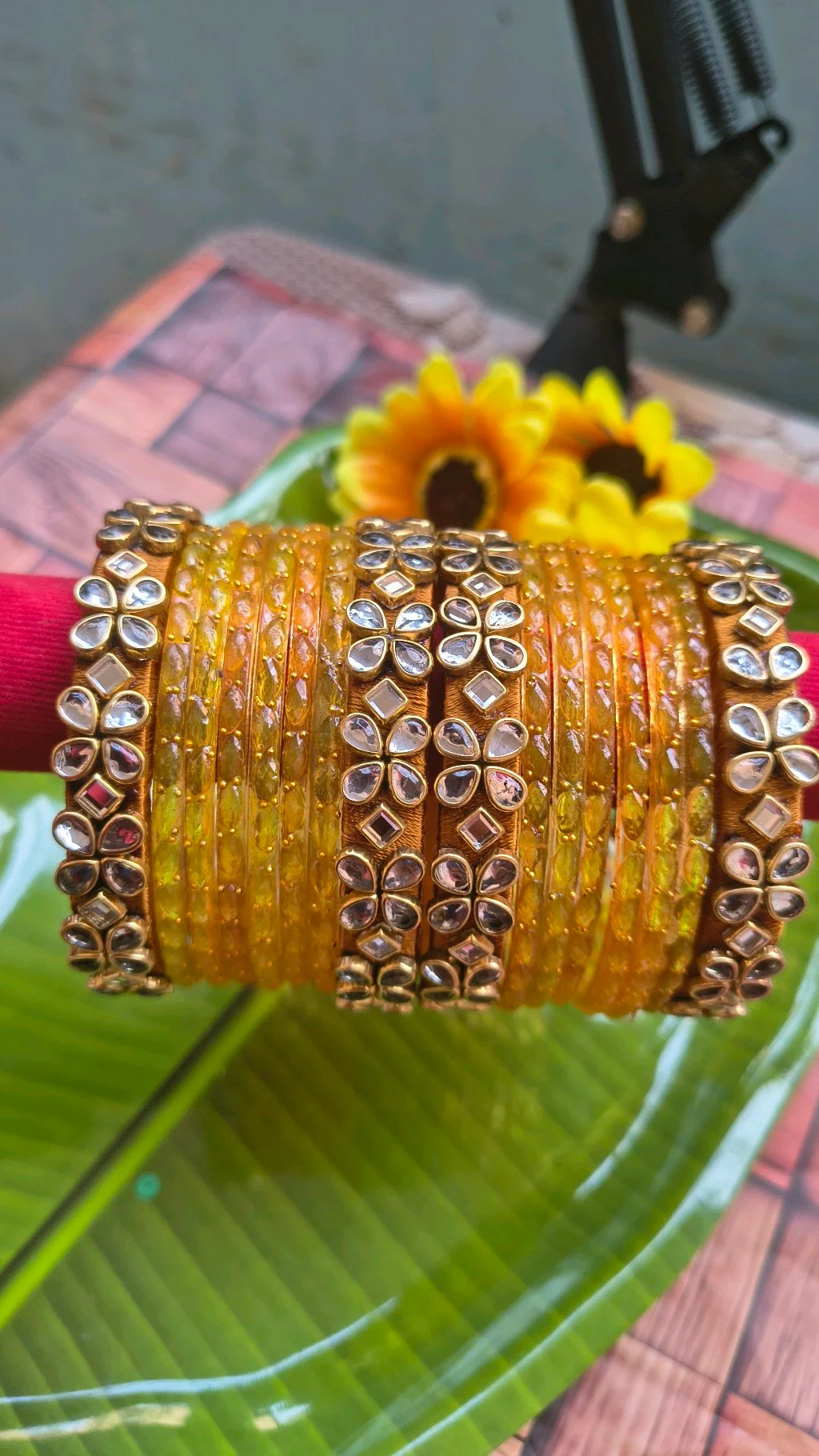 Border Bangles With Glass Bangles thumbnail 2