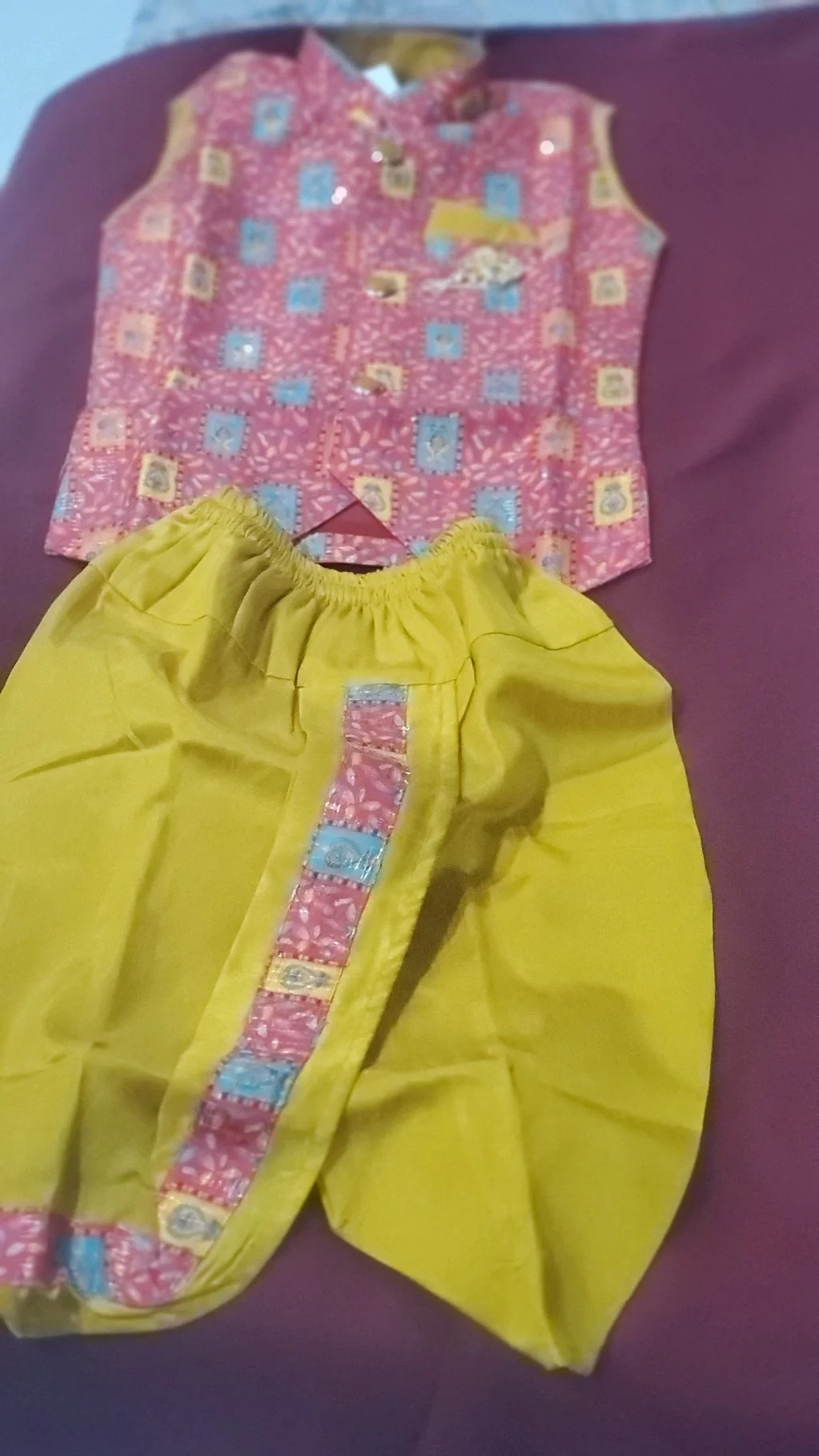 Mustered Yellow and Brick రెడ్ Traditional Kids Dhoti Set with Floral Print thumbnail 3