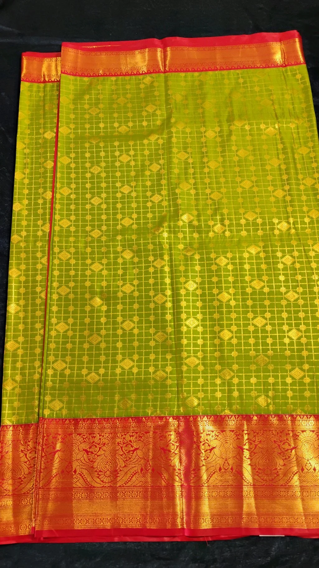 Pure Dharmavaram Lime Green Saree with Red and Gold Zari Border thumbnail 4