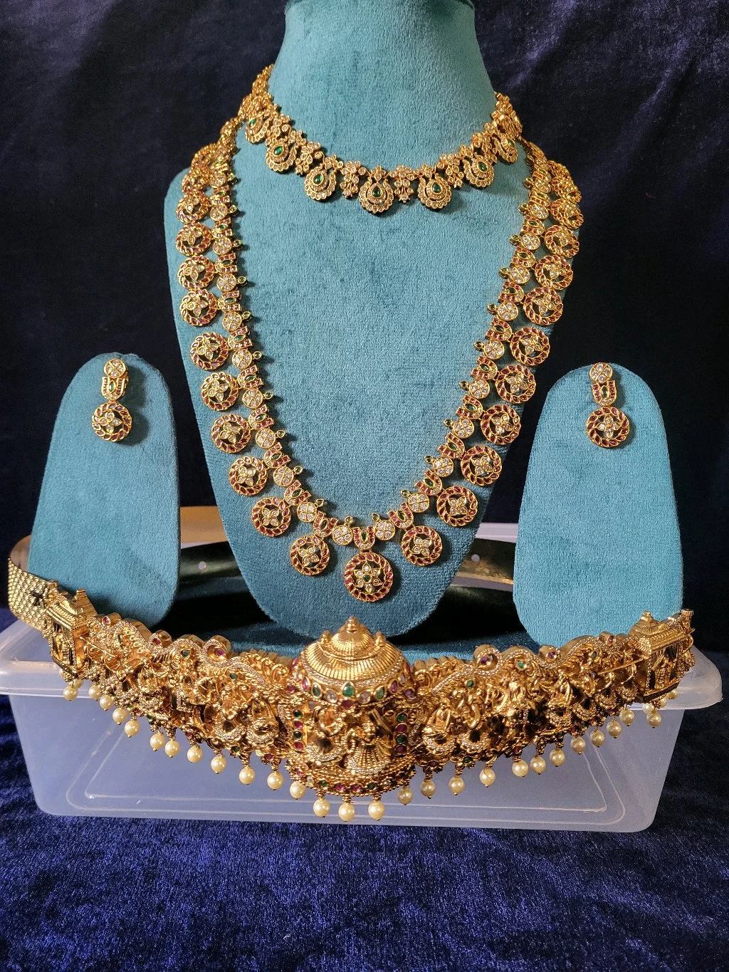 Jadaw Kundan Bottu Mala Set