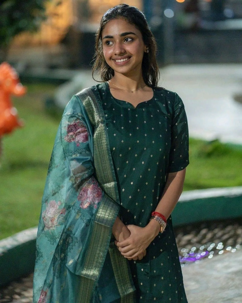 Chanderi Cotton Kurti Set with Floral Organza Dupatta thumbnail 9