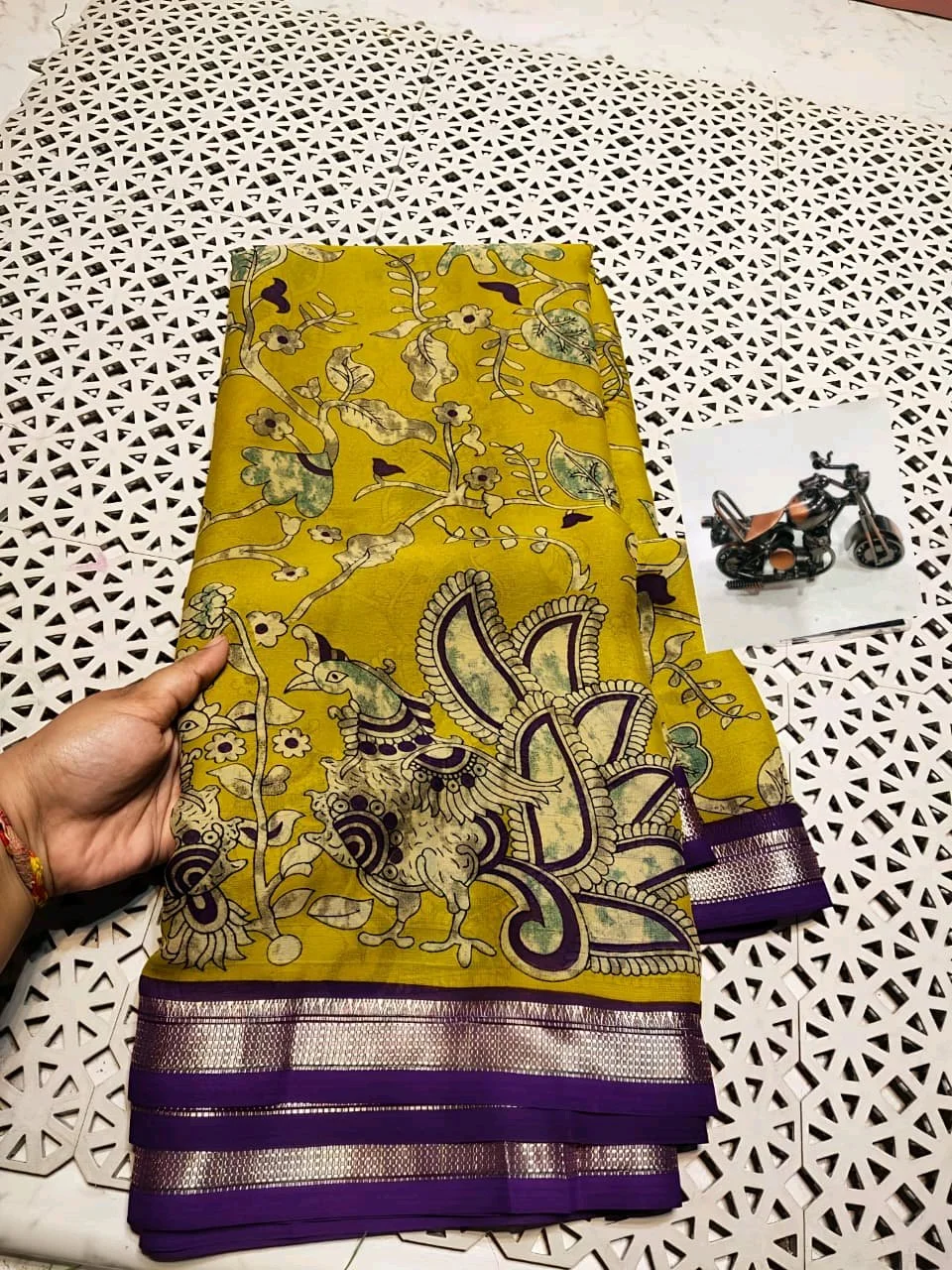 Yellow Green Kalamkari Print Saree with Purple Zari Border thumbnail 1