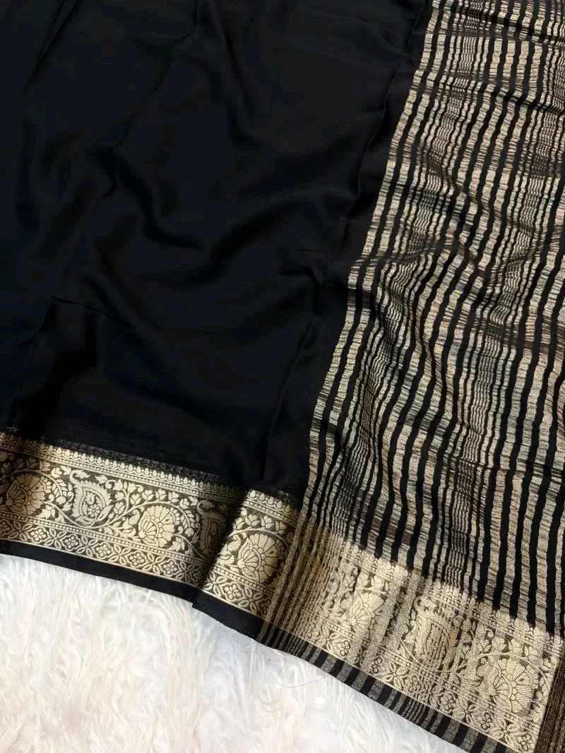 Viscose Crepe Georgette Saree with Gold Zari Border and Striped Pallu 2