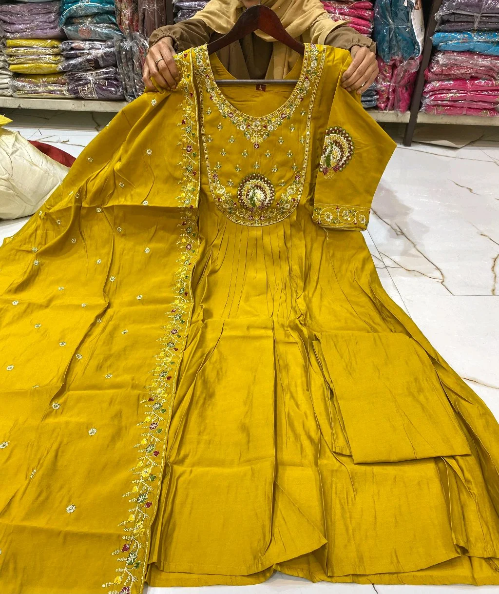 Yellow Embroidered Mulchanderi i Kurta Set with Dupatta thumbnail 2