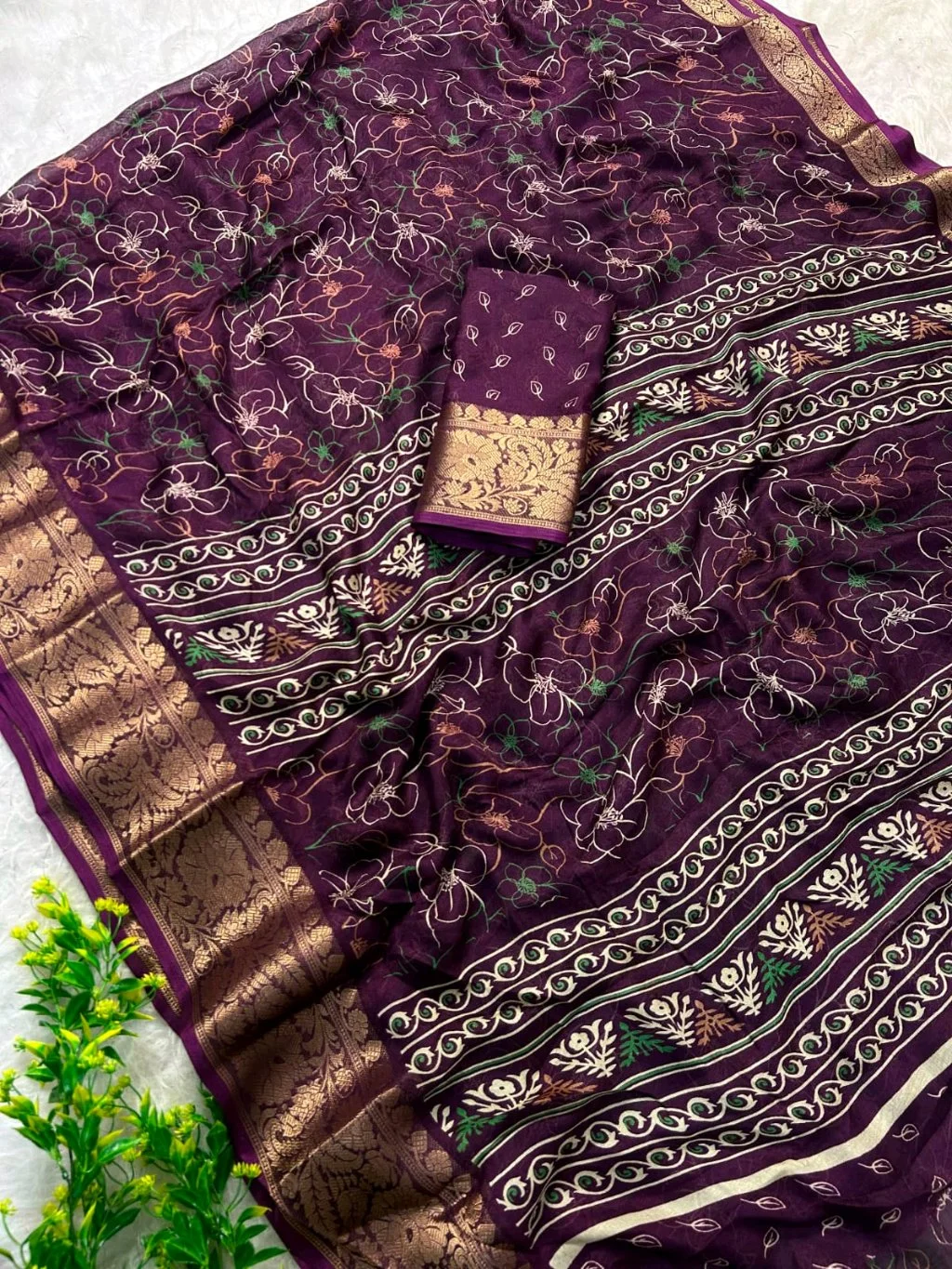 Heavy Mass Mellow Sarees thumbnail 8