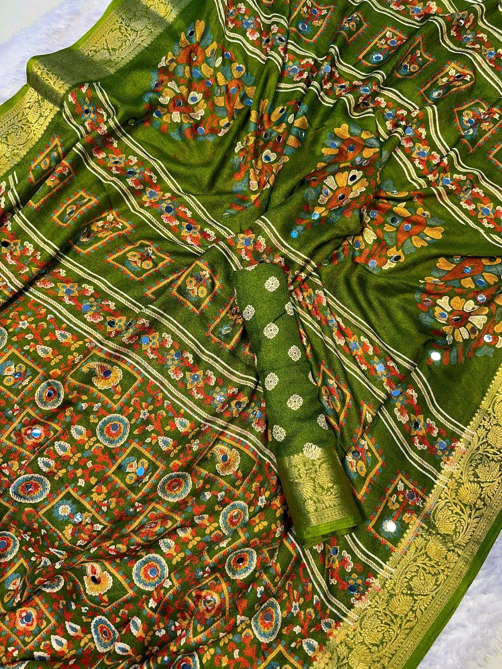 Marsh Mellow Sarees thumbnail 5