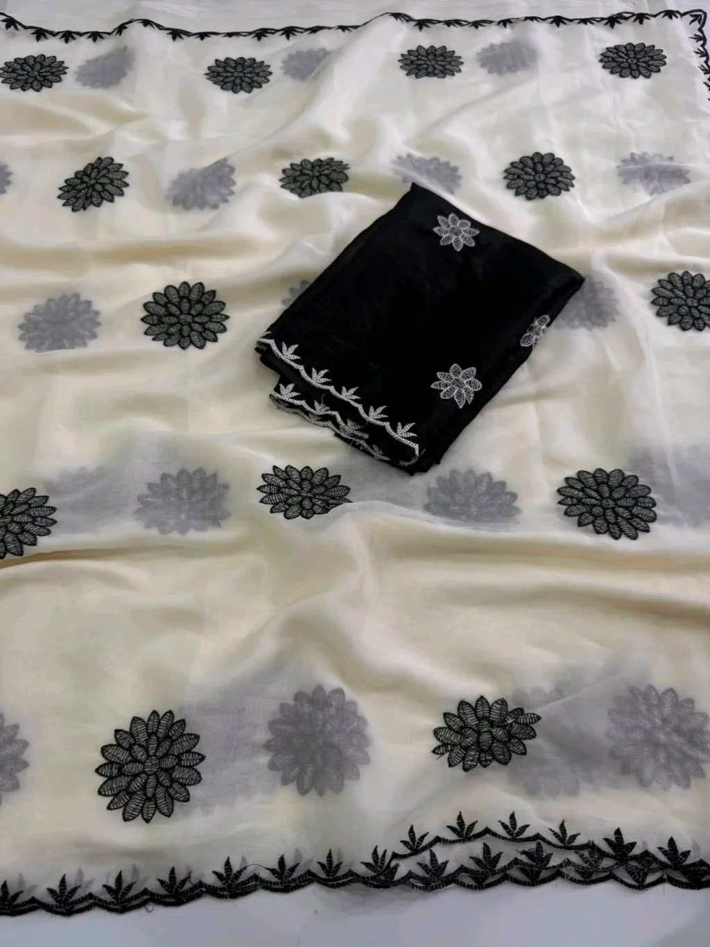 Star Georgette Multi Embroidered Saree with Black Floral Motifs and Blouse thumbnail 7