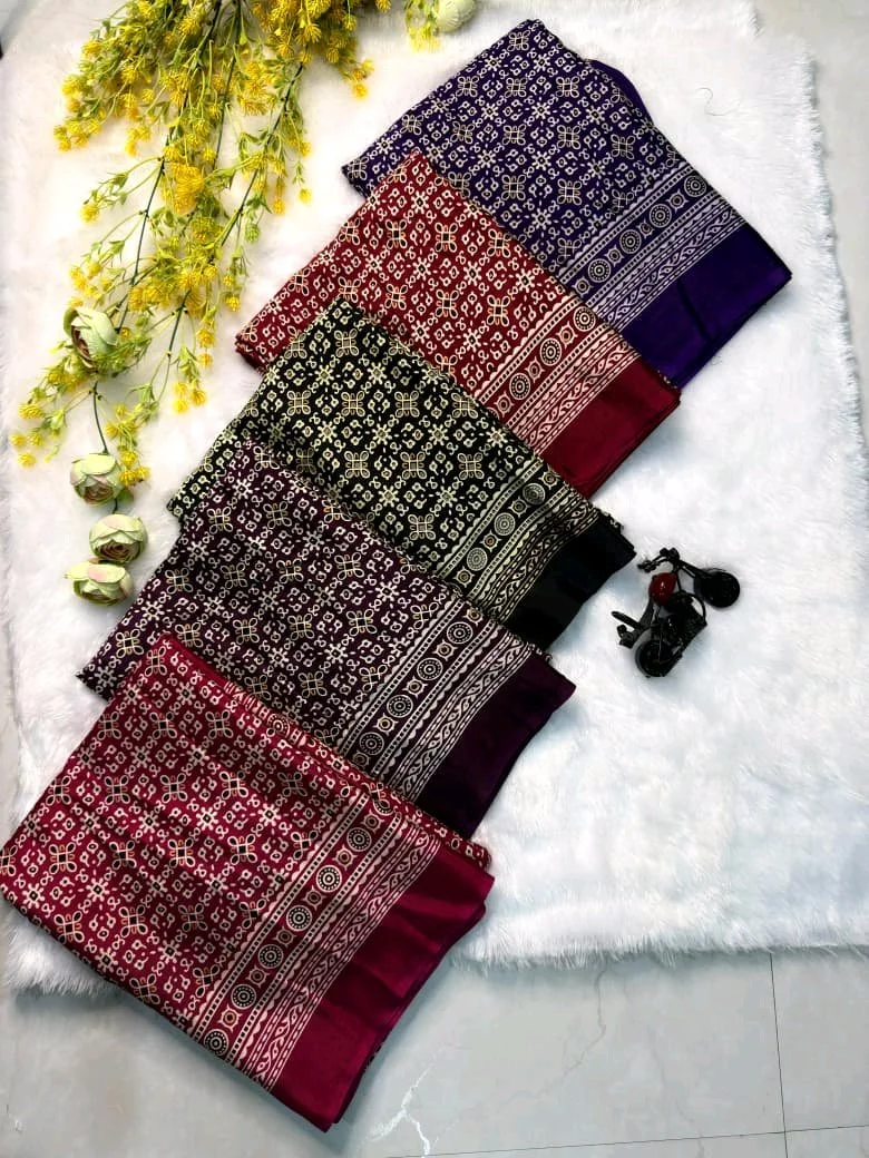 Pure Crepe Gajji Sarees thumbnail 10