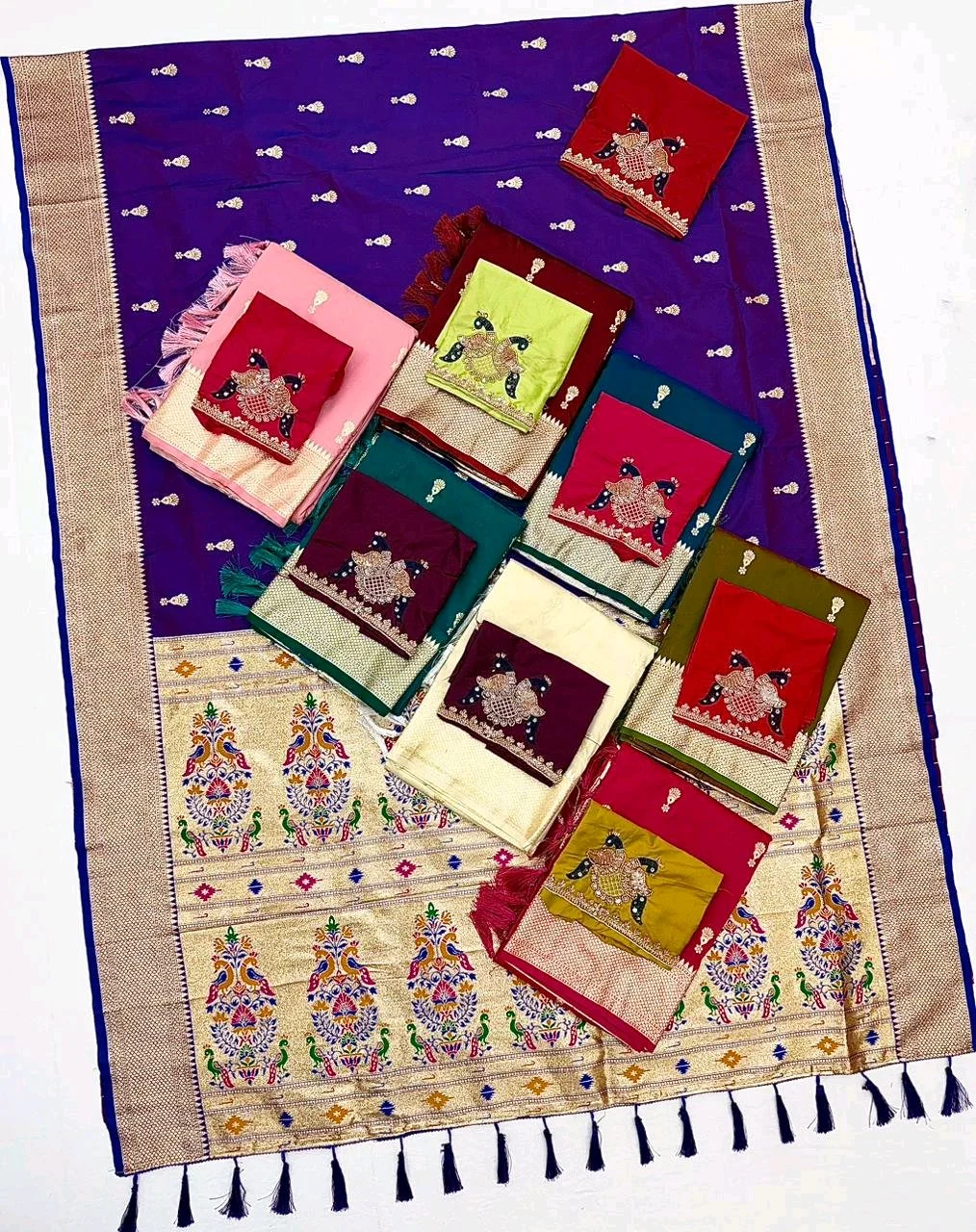 Paithani Silk Sarees thumbnail 1