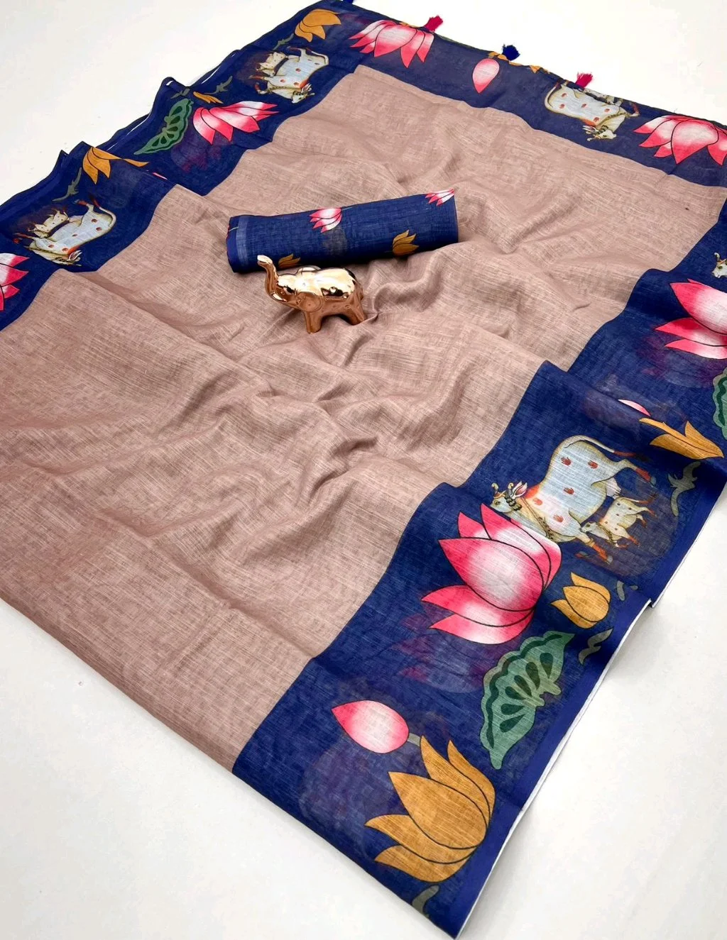 Abha Linen Saree with Elephant Digital Print 7