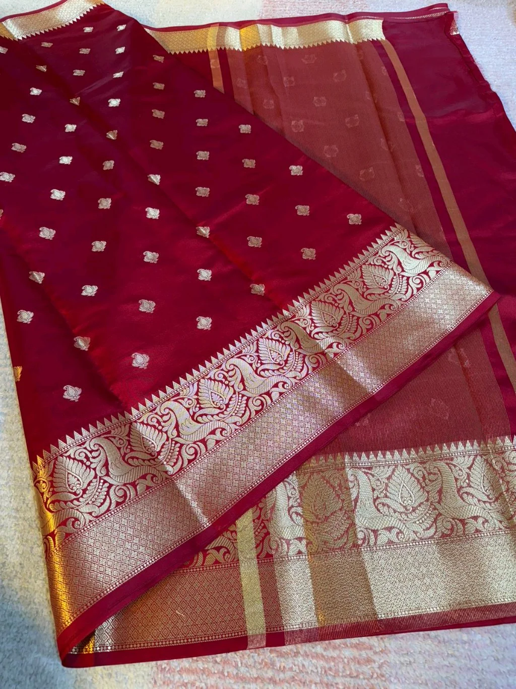 Semi Katan Soft Silk Banarasi Saree thumbnail 10