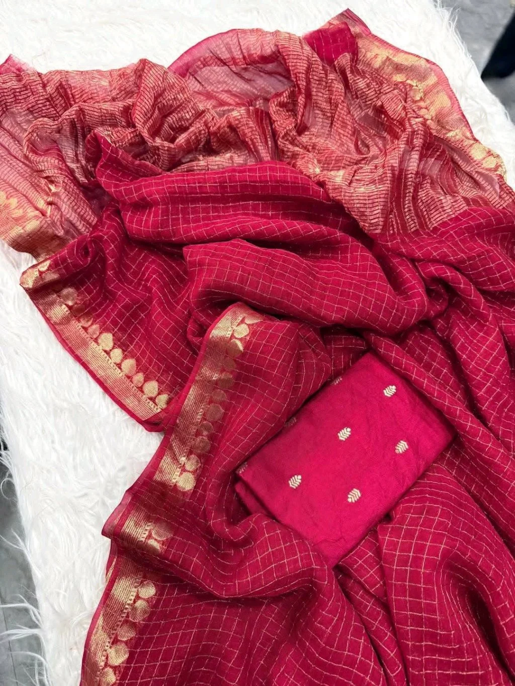Viscose Georgette Saree 7