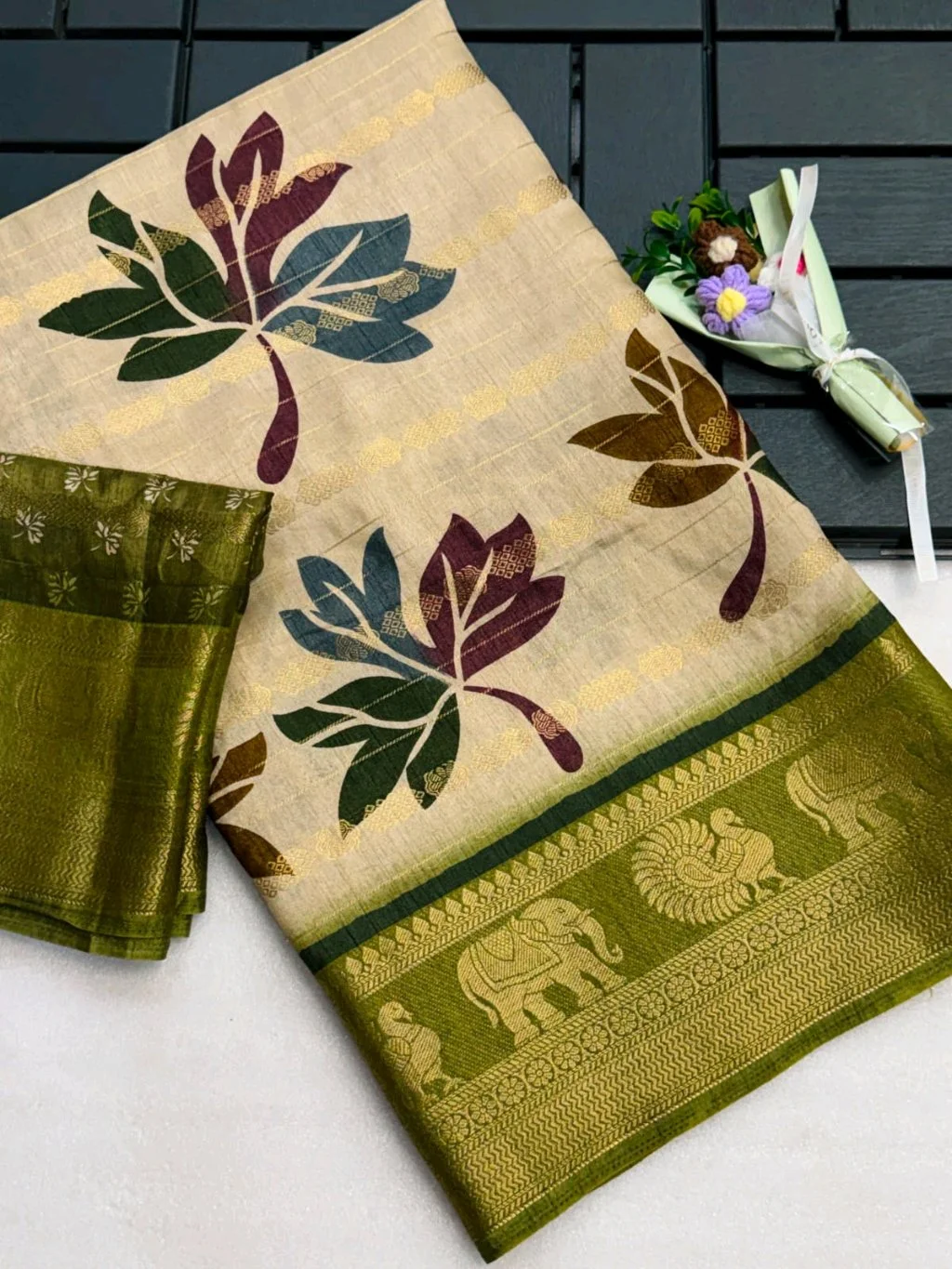 Soft Dola Kalamkari Print Saree 5