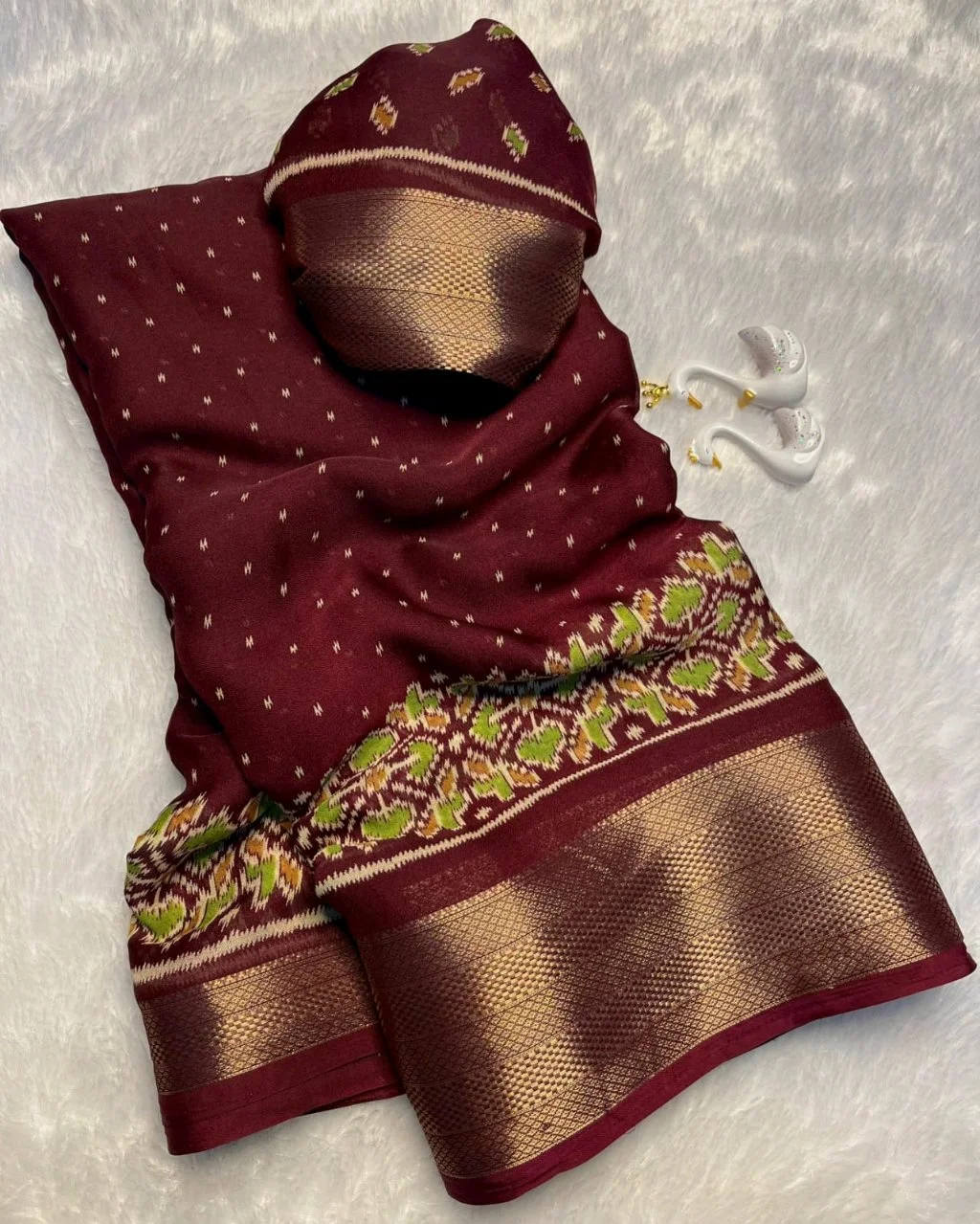 Marsh Mellow Self Sarees 1