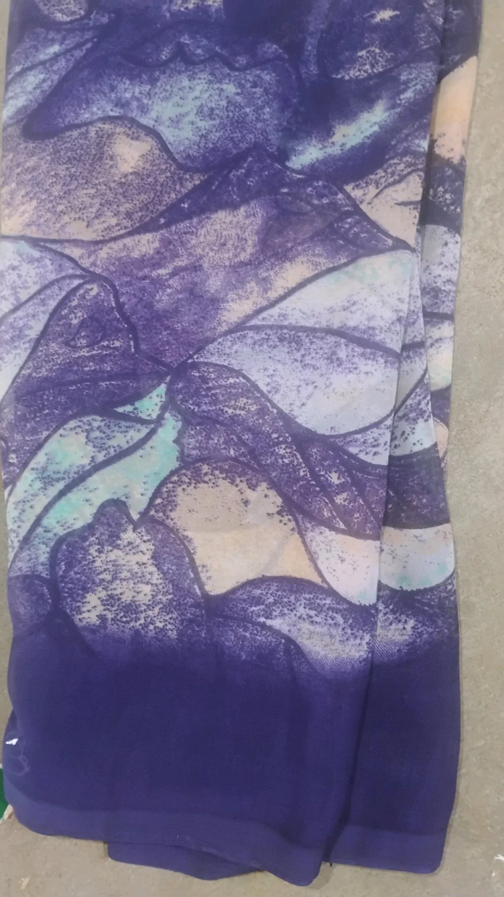 Combo Offer Purple Abstract Print & Aqwa Blue Chiffon Saree 3