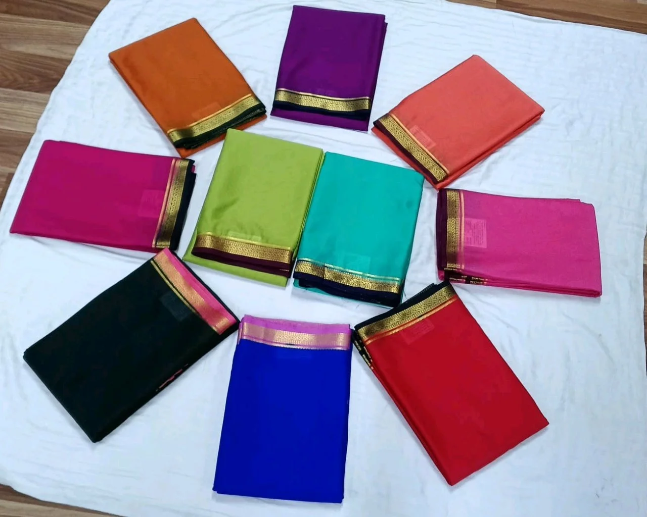Plain Body Sarees with Zari Border