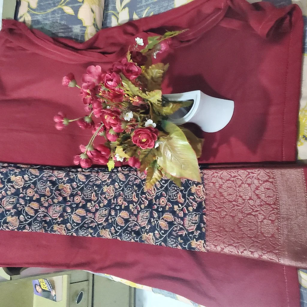 Dark Navy బ్లూ Like Dark Ash Colour With Maroon Boarder Chandheri Premium CottonSilk Blend Saree with Kalamkari Print Blouse Piece thumbnail 1