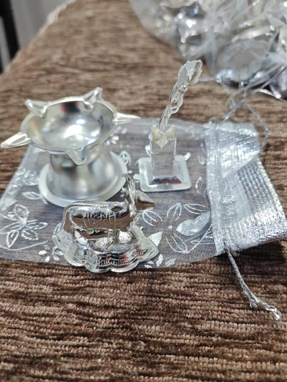 Small Silver Plated Puja Set with Diya and Nandi thumbnail 1