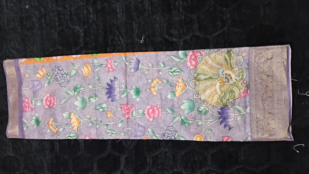 Lavender Floral Peacock Print Saree with Zari Border thumbnail 4